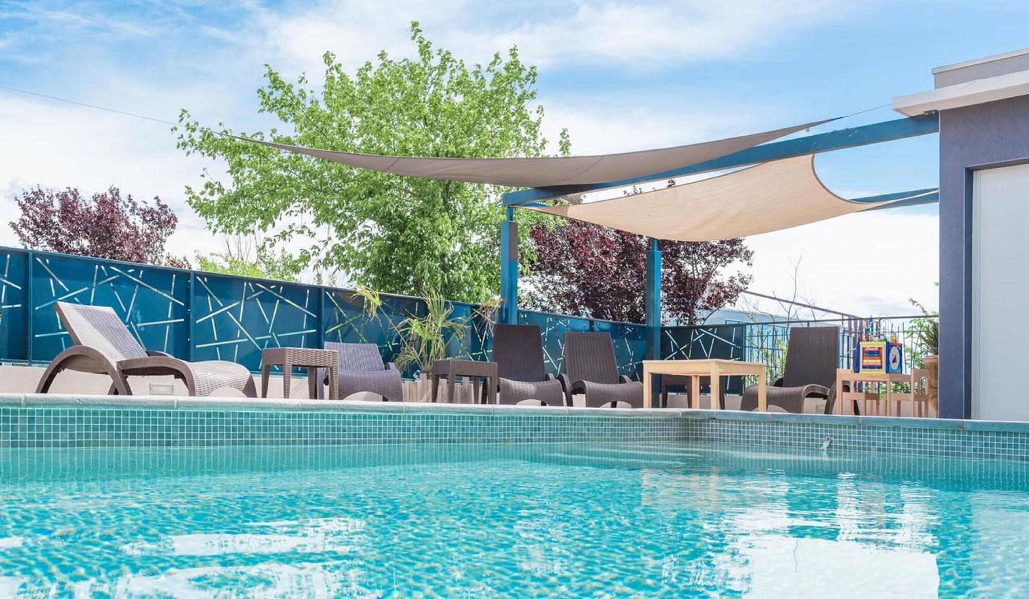 Sure Hotel By Best Western Beziers Le Monestie Boujan-sur-Libron Bagian luar foto
