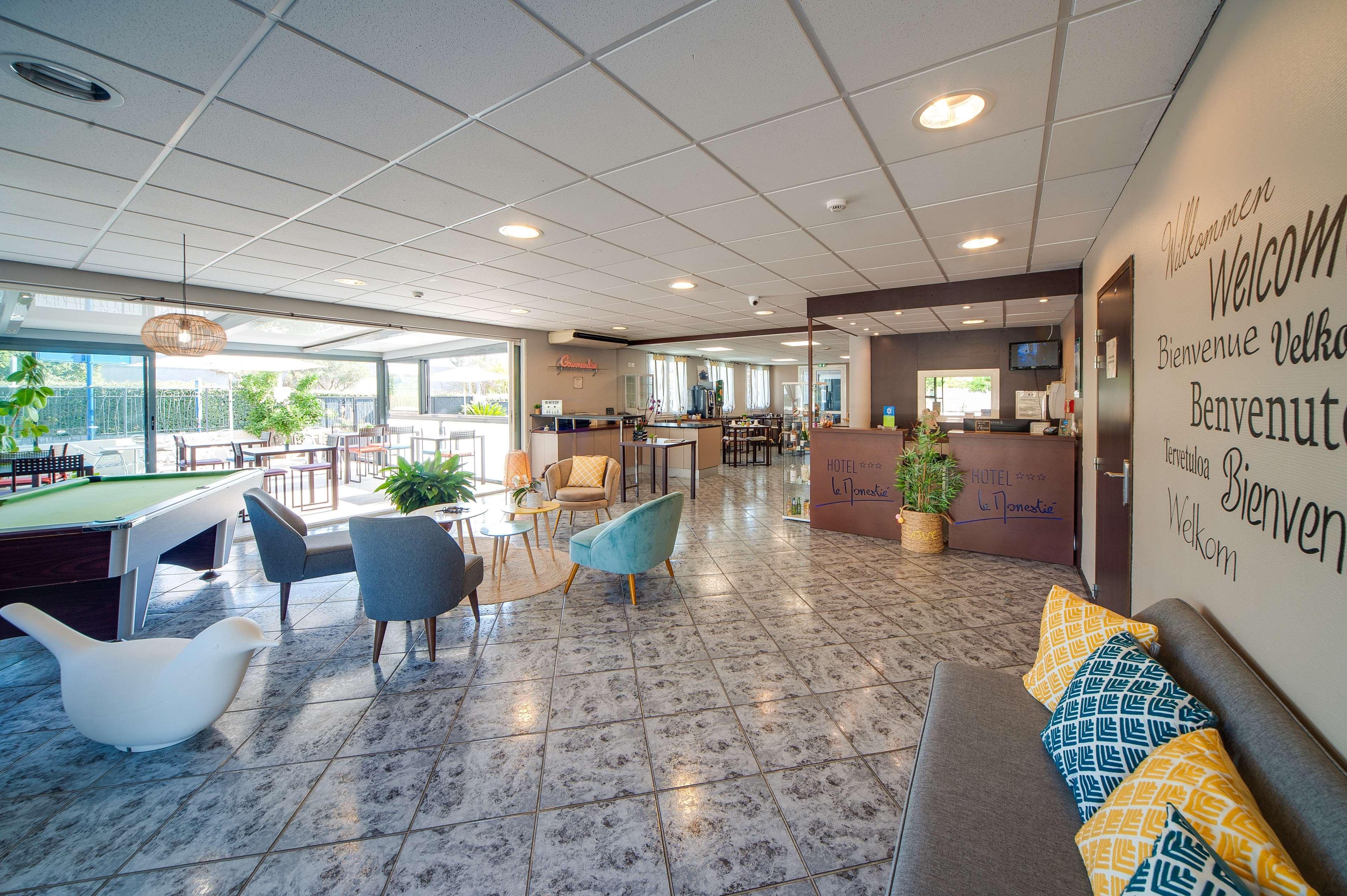 Sure Hotel By Best Western Beziers Le Monestie Boujan-sur-Libron Bagian luar foto