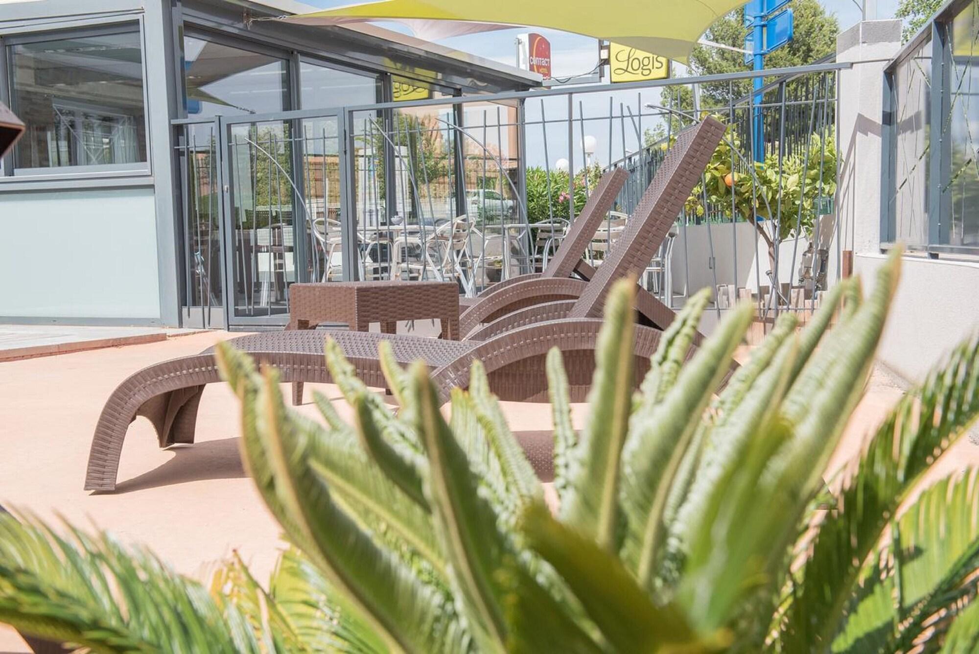Sure Hotel By Best Western Beziers Le Monestie Boujan-sur-Libron Bagian luar foto
