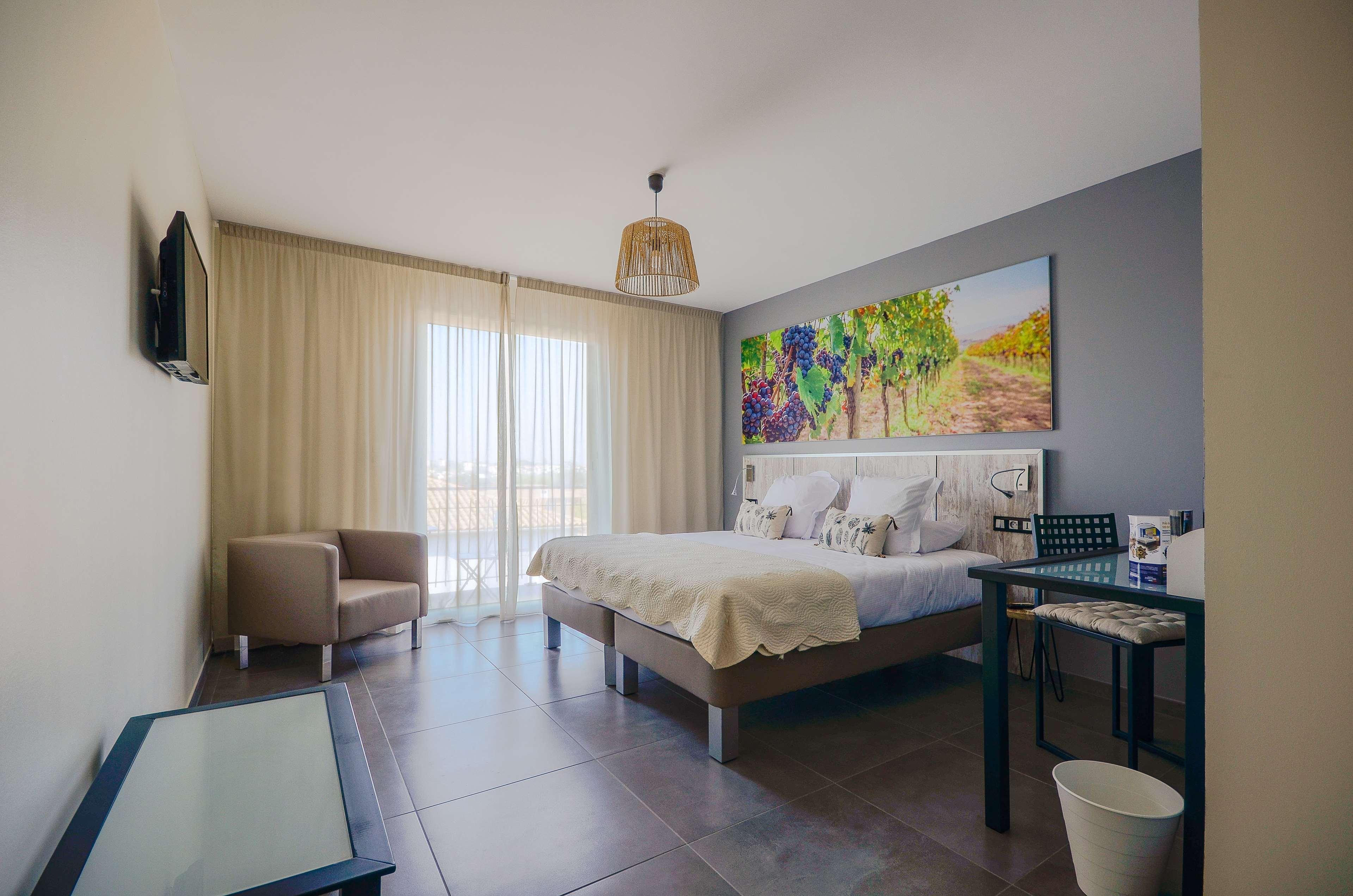 Sure Hotel By Best Western Beziers Le Monestie Boujan-sur-Libron Bagian luar foto