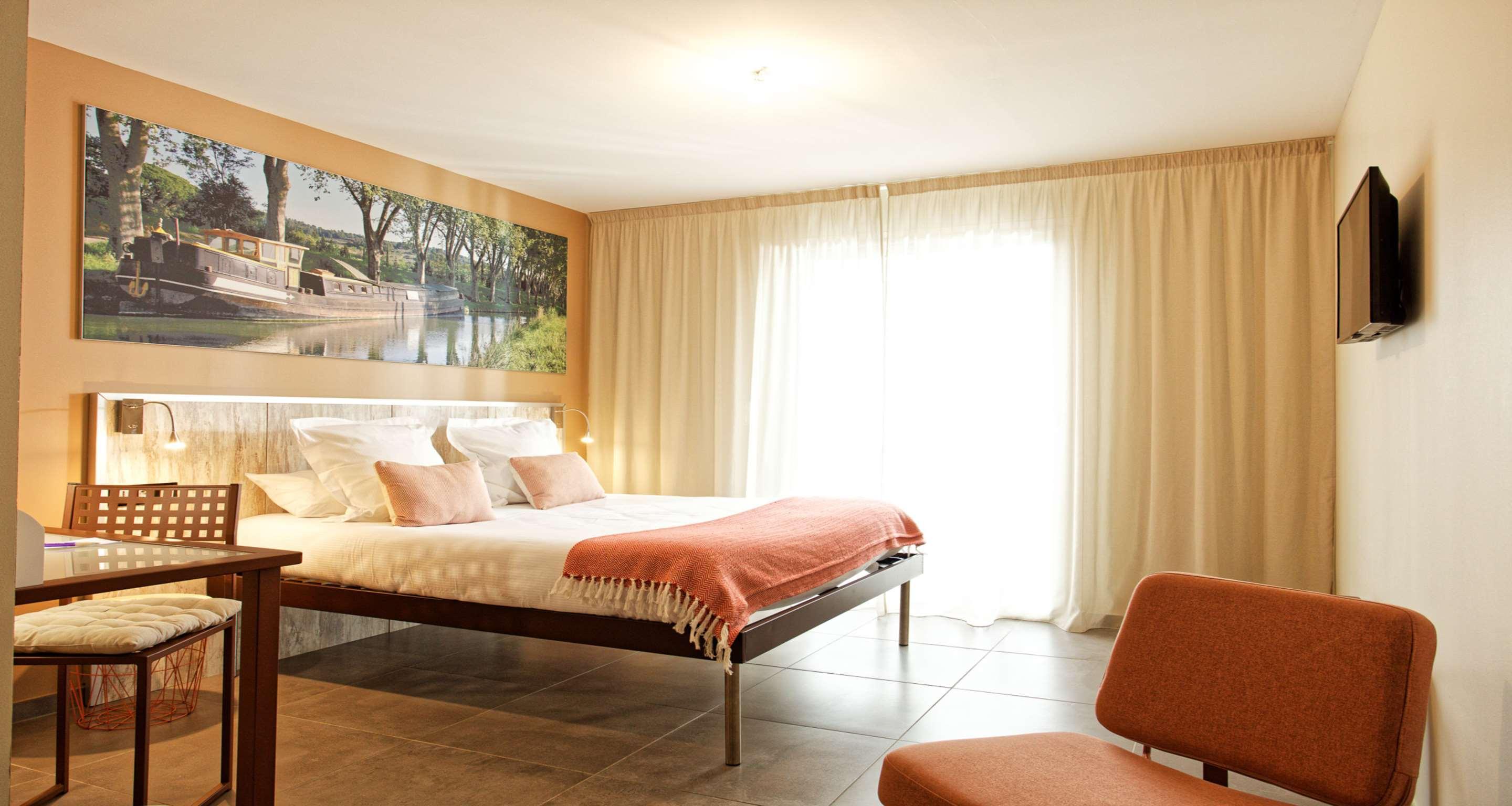 Sure Hotel By Best Western Beziers Le Monestie Boujan-sur-Libron Bagian luar foto