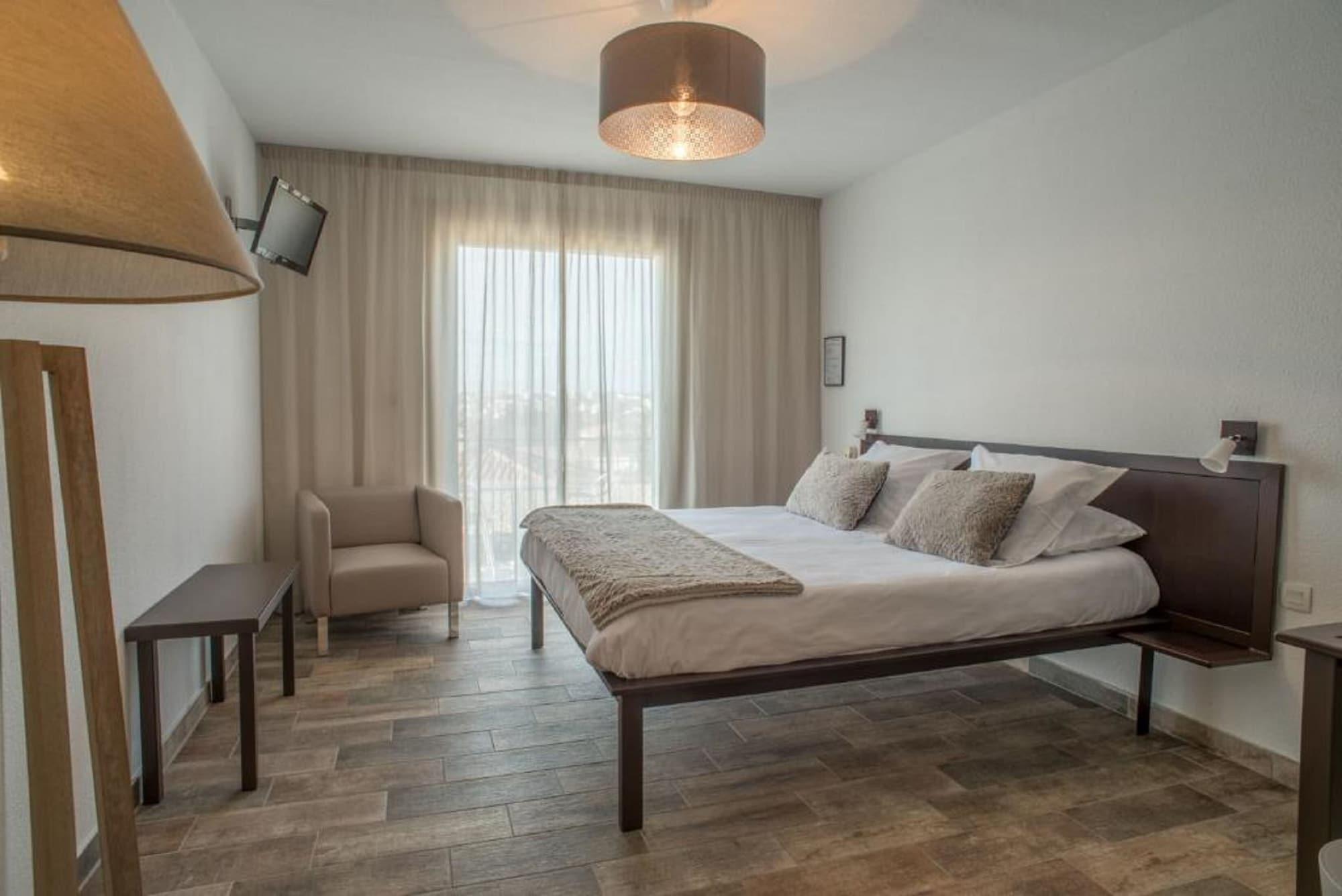 Sure Hotel By Best Western Beziers Le Monestie Boujan-sur-Libron Bagian luar foto