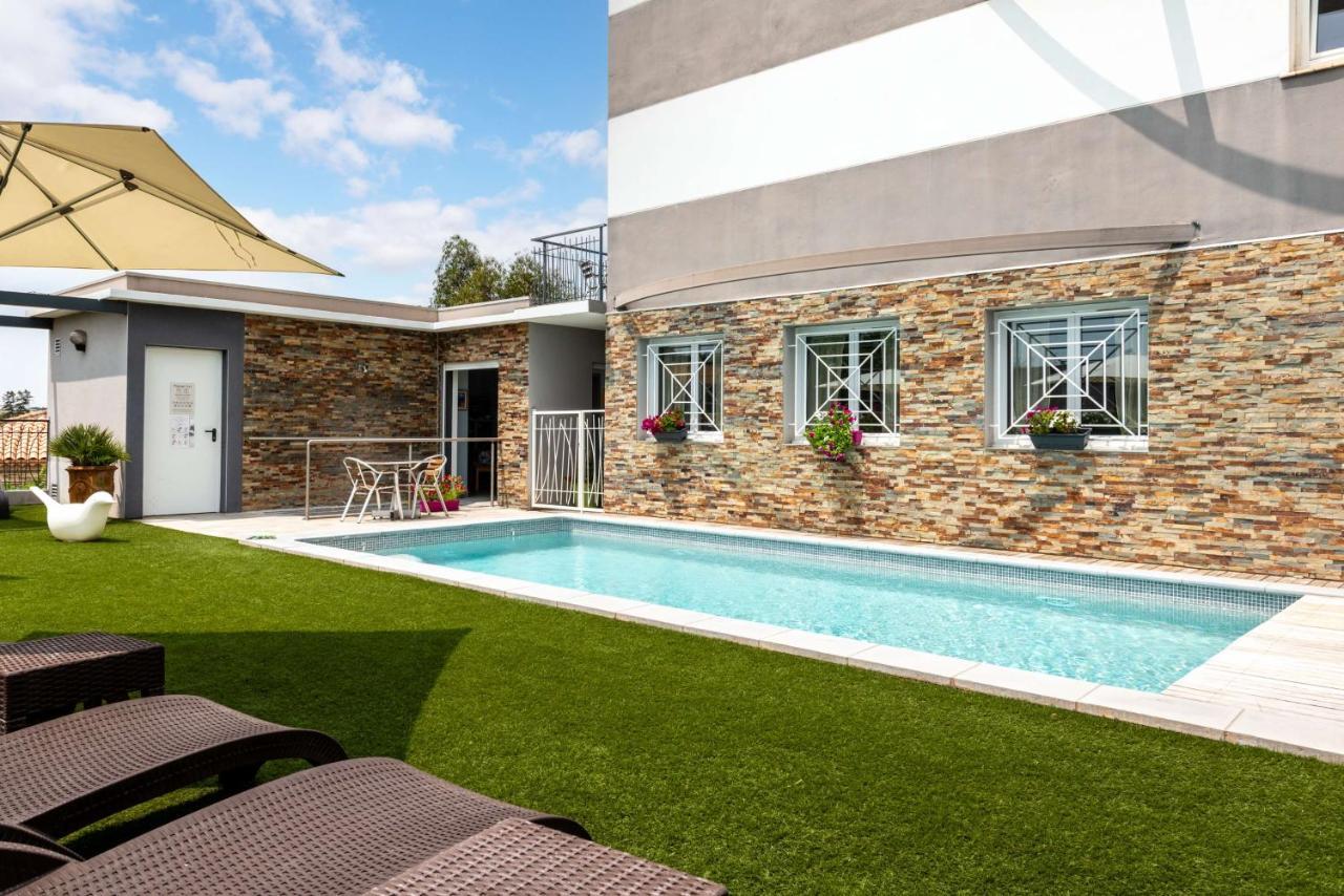 Sure Hotel By Best Western Beziers Le Monestie Boujan-sur-Libron Bagian luar foto